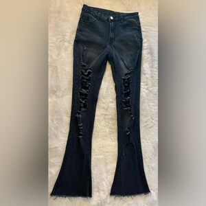 🖤 Distressed Black High Waisted Flare Jeans 🖤